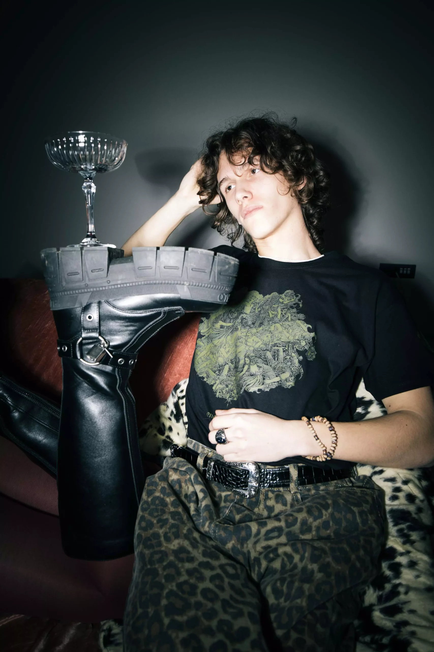 End The Party – T-shirt - Image 8